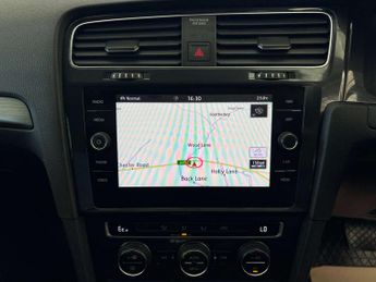 VOLKSWAGEN GOLF e-Golf 5dr