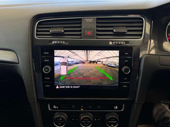 VOLKSWAGEN GOLF e-Golf 5dr