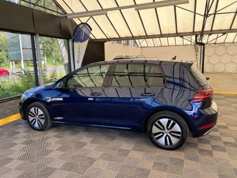 VOLKSWAGEN GOLF e-Golf 5dr