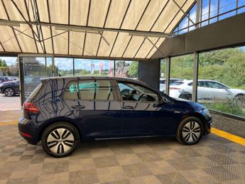 VOLKSWAGEN GOLF e-Golf 5dr
