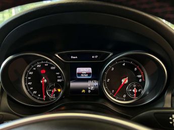 MERCEDES-BENZ CLA 2.1 CLA 220 D AMG Line Auto 4dr