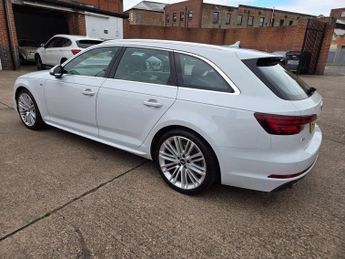 Audi A4 2.0 A4 S Line TDI Semi-Auto 5dr