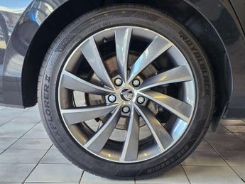 Skoda SUPERB 2.0 Superb Laurin & Klement Enterprise TDI Semi-Auto 5dr