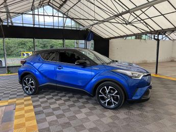 TOYOTA C-HR 1.8 C-HR-Dynamic HEV CVT 5dr