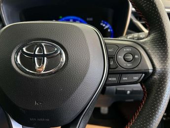 TOYOTA COROLLA 2.0 Corolla GR Sport HEV CVT 5dr