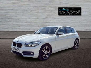 BMW 1 SERIES 1.5 118i Sport Auto 5dr