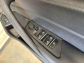 BMW 5 SERIES 2.0 520i M Sport Auto 5dr