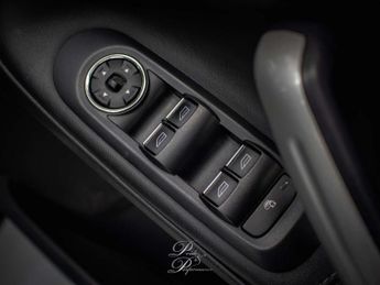 FORD GALAXY 2.0 Galaxy Titanium X TDCi Auto 5dr