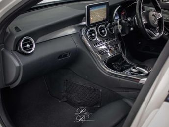 MERCEDES-BENZ C-CLASS 2.1 C250 D AMG Line Premium+ Auto 5dr