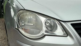 VOLKSWAGEN POLO 1.4 SE Hatchback 5dr Petrol Automatic (185 g/km, 74 bhp)
