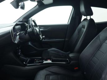 VAUXHALL Mokka Electric 50kWh Ultimate SUV 5dr Electric Auto (136 ps)