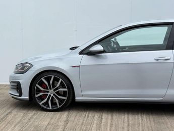 Volkswagen Golf 2.0 Golf GTi Performance TSi Semi-Auto 3dr