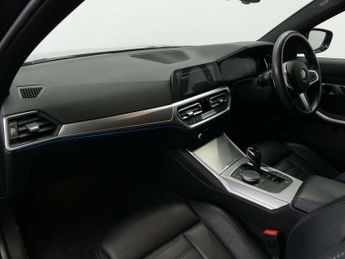 BMW 3 Series 2.0 330e M Sport Auto 4dr