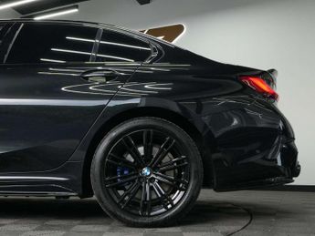 BMW 3 Series 2.0 330e M Sport Auto 4dr