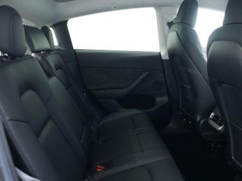TESLA MODEL Y (Dual Motor) Long Range SUV 5dr Electric Auto 4WDE (384 bhp)