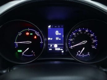 TOYOTA C-HR 1.8 VVT-h GPF Icon SUV 5dr Petrol Hybrid CVT Euro 6 (s/s) (122 p
