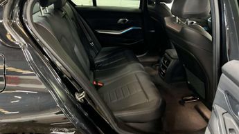 BMW 3 SERIES 2.0 330e 12kWh M Sport Saloon 4dr Petrol Plug-in Hybrid Auto Eur
