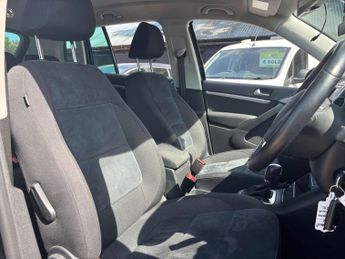 VOLKSWAGEN TIGUAN 2.0 Tiguan Match TDI BlueMotion Technology 4Motion Semi-Auto 4WD