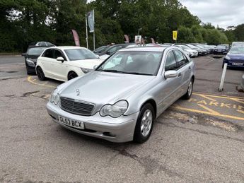 Mercedes C Class 1.8 C180 Kompressor Classic SE Saloon 4dr Petrol Automatic (202 