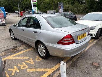 MERCEDES-BENZ C CLASS 1.8 C180 Kompressor Classic SE Saloon 4dr Petrol Automatic (202 