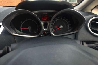 Ford FIESTA 1.4 Fiesta Zetec Auto 5dr