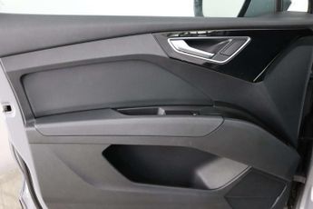 Audi Q4 e-tron 40 S line Sportback 5dr Electric Auto 82kWh (204 ps)