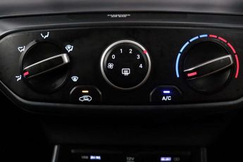Hyundai i20 1.0 T-GDi MHEV SE Connect Hatchback 5dr Petrol Hybrid DCT Euro 6
