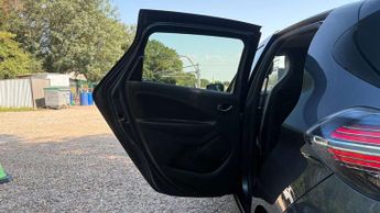 RENAULT ZOE R135 52kWh GT Line Hatchback 5dr Electric Auto (i, Rapid Charge)