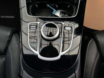MERCEDES-BENZ E-CLASS 2.0 E 220 D SE Auto 4dr