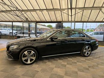 MERCEDES-BENZ E-CLASS 2.0 E 220 D SE Auto 4dr