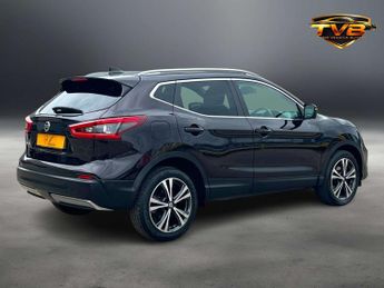 NISSAN QASHQAI 1.2 Qashqai N-Connecta DiG-T CVT 5dr - NATIONAL DELIVERY*