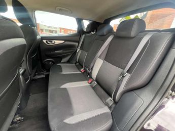 NISSAN QASHQAI 1.2 Qashqai N-Connecta DiG-T CVT 5dr - NATIONAL DELIVERY*