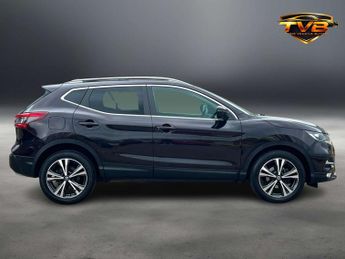 NISSAN QASHQAI 1.2 Qashqai N-Connecta DiG-T CVT 5dr - NATIONAL DELIVERY*