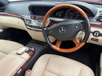MERCEDES S-CLASS 3.0 S320 CDi Auto 4dr