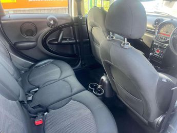MINI COUNTRYMAN 1.6 Countryman Cooper Auto 5dr