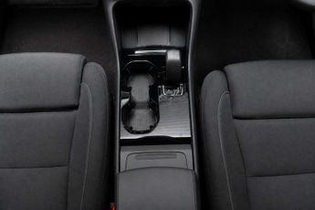 VOLVO XC40 Recharge 69kWh Core SUV 5dr Electric Auto (231 ps)