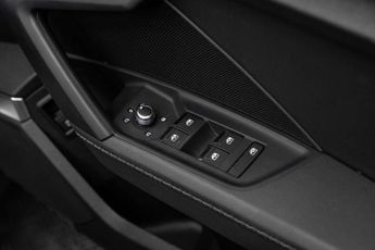 AUDI A3 1.4 A3 Sportback 40 TFSI S Line E Semi-Auto 5dr