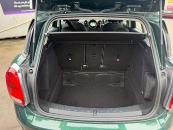 MINI COUNTRYMAN 2.0 Countryman Cooper D Auto 5dr
