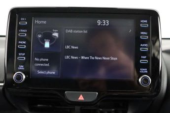 Toyota Yaris Cross 1.5 VVT-h Icon SUV 5dr Petrol Hybrid E-CVT Euro 6 (s/s) (116 ps)