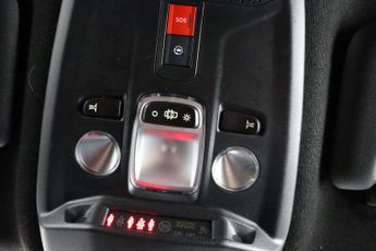 Vauxhall Mokka Electric 50kWh Ultimate SUV 5dr Electric Auto (136 ps)