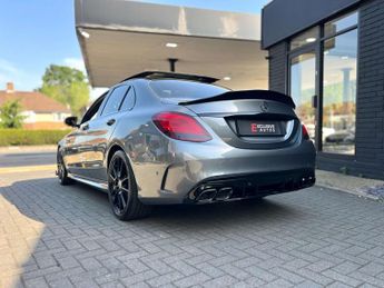 Mercedes-Benz C Class 2.0 C220d AMG Line (Premium Plus) + C63 BODYKIT + Saloon 4dr Die