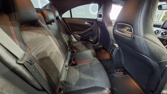 Mercedes-Benz CLA 2.1 CLA220d AMG Line Coupe 4dr Diesel 7G-DCT Euro 6 (s/s) (177 p