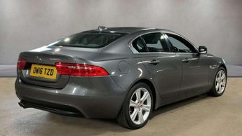 JAGUAR XE 2.0d Portfolio Saloon 4dr Diesel Auto Euro 6 (s/s) (180 ps)