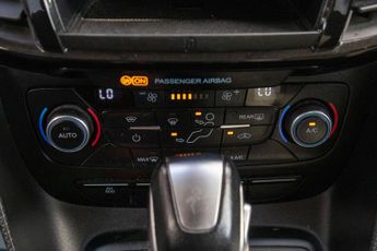 FORD Grand Tourneo Connect 1.5 EcoBlue Titanium MPV 5dr Diesel Auto Euro 6 (s/s) (120 ps)