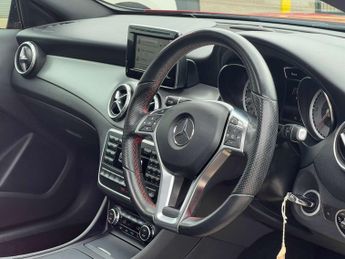 MERCEDES-BENZ GLA 2.1 GLA 220 AMG Line Premium+CDi 4Matic Automatic 4WD 5dr *NATIO
