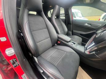 MERCEDES-BENZ GLA 2.1 GLA 220 AMG Line Premium+CDi 4Matic Automatic 4WD 5dr *NATIO