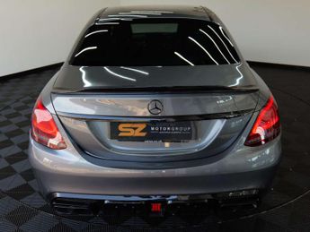Mercedes-Benz C-CLASS 2.0 C 300 AMG Line Edition D Auto 4dr