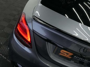 Mercedes-Benz C-CLASS 2.0 C 300 AMG Line Edition D Auto 4dr