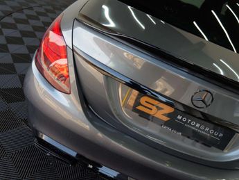 Mercedes-Benz C-CLASS 2.0 C 300 AMG Line Edition D Auto 4dr