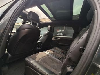 Audi Q7 3.0 TDI V6 S line SUV 5dr Diesel Tiptronic quattro Euro 6 (s/s) 